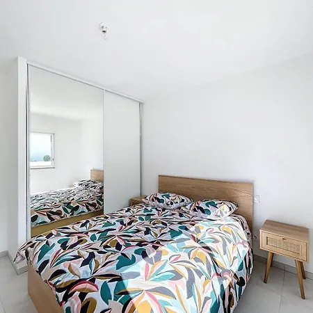 Dans Avec Piscine * Calvi (Corsica)